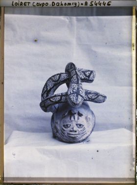 Image représentant Exposition d'art africain, masque au serpent