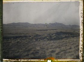 Image représentant Afghanistan, Kalat-i-Ghilzai, Chaîne de montagnes de Kalat-i-Ghilzai au petit jour