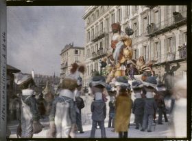 Image représentant Le carnaval, thème le pêcheur Niçois berné
