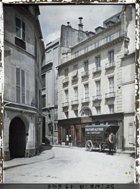 Image représentant Les rues Massillon et Chanoinesse