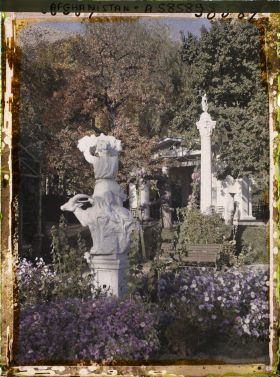 Image représentant Afghanistan, Kaboul, Jardin du Palais du Roi - Une vue dans le Jardin