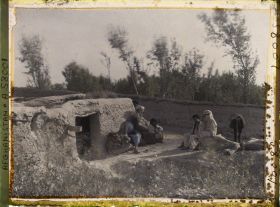Image représentant Paysans attendant leur farine au moulin hydraulique