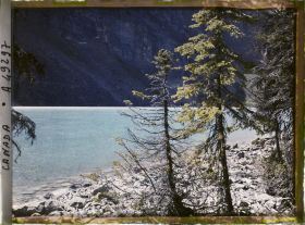 Image représentant Canada, Lac Louise, Effet de lumière sur le Lac