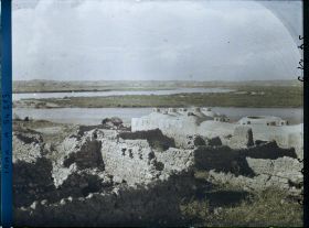 Image représentant Etablissement de bains sulfureux (près des sources à 130° F)