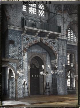 Image représentant Intérieur de la Rustem Pasa Camii ("mosquée de Rustem Pasa")