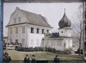 Image représentant Landsgemeinde du demi-canton d'Obwald au château de Landenberg