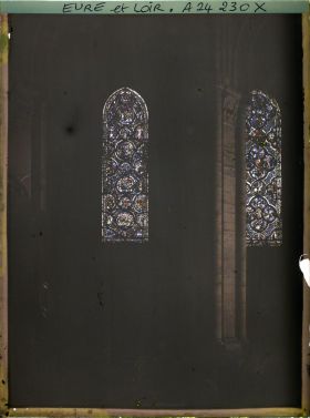 Image représentant Vitraux historiés des verrières basses au sud de la nef de la cathédrale Notre-Dame