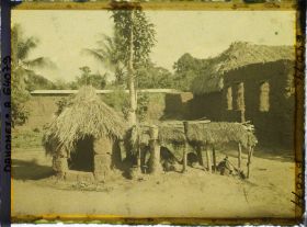 Image représentant Autels des fétiches Lègba et Dan