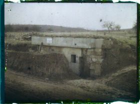 Image représentant France, Lassigny, Un abri boche conservé par le ministère de la guerre comme vestige historique