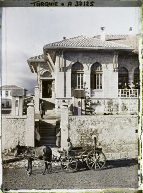 Image représentant Entrée de la Grande Assemblée Nationale