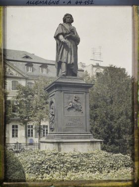 Image représentant Allemagne, Bonn, Statue de Beethoven