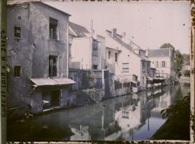 Image représentant Maisons et lavoir au bord de la Blaise