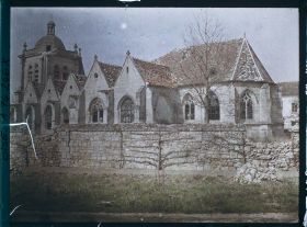 Image représentant L'église en ruines