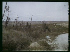 Image représentant France, Verdun, Le reste du Camouflage vers Douaumont