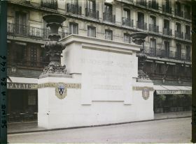 Image représentant Décor rue Soufflot pour le Cinquantenaire de la IIIe République