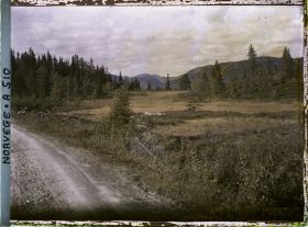 Image représentant Route dans la campagne