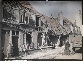 Image représentant Rosendael, Rosendael près Dunkerque, bombardement des 10 - 11 Septembre