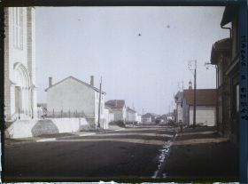 Image représentant France, Régions libérées Ville s/ Tourbe, Ville sur Tourbe - La Grande Rue