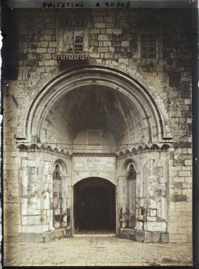 Image représentant Entrée du couvent arménien Saint-Jacques