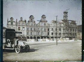 Image représentant France, Arras, Gde place partie Sud.