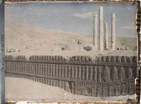 Image représentant Escalier nord de l'Apadana, procession de gardes perses et mèdes