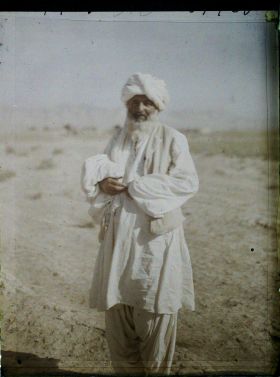 Image représentant Afghanistan, Chadjoui, Type de Vieillard de Chadjoui- buste