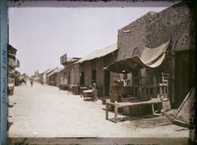 Image représentant Rue de la " ville indigène "