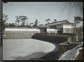 Image représentant Palais impérial : porte Sakurada (Sakurada-mon)