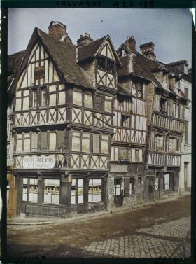 Image représentant Vieilles maisons rue au Char