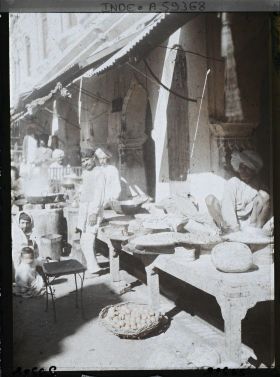 Image représentant Marchand sur son étal