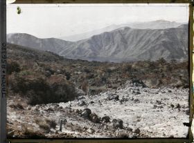 Image représentant Le lac Hakone depuis la vallée d'Owakudani ou Ojigoku