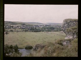 Image représentant France, St Mihiel, Panorama vers les Casernes de Chauvoncourt, pris des 7 Roches