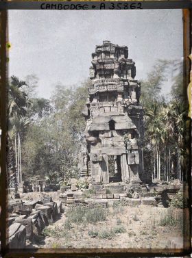 Image représentant Une tour non identifiée