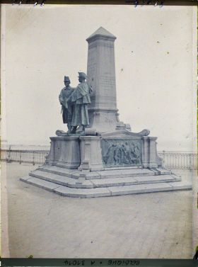 Image représentant Belgique, Blankenberghe, Monument de de Bruyne et Lypens