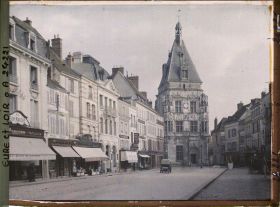 Image représentant Le Beffroi vu de l'actuelle Grande Rue Maurice Viollette