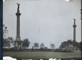 Image représentant Allemagne, Düsseldorf, Colonnes du Kaiser Wilhem Park