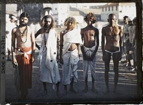 Image représentant Brahmanes et sadhus