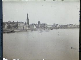 Image représentant Allemagne, Düsseldorf, Le Rhin en amont du Pont