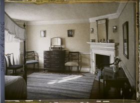 Image représentant L'Exposition Coloniale Internationale de 1931, une chambre de la maison de Georges Washington, section des États-Unis