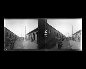 Image représentant Le train en gare de Tcheng-Ting-Fou