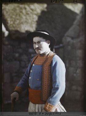 Image représentant Homme en costume de marié