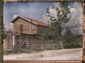 Image représentant France, Fresnes en Woëvre, Maison Construite s/ un abri