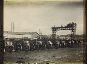 Image représentant Oise, Beauvais, Les Cercueils à l'arrivée du Quai d'embarquement