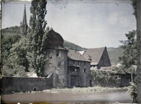 Image représentant La Thur [les remparts, la tour des sorcières]