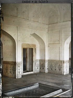 Image représentant Salle de bains des femmes du harem dans le fort Rouge (Lal Qila)