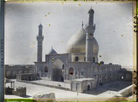 Image représentant La Mosquée d'Or, mausolée d'Ali al-Hadi et de Hasan al-Askari, dixième et onzième imams chiites