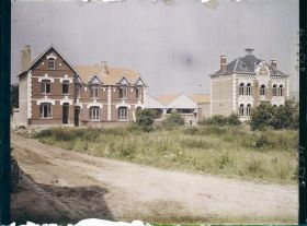 Image représentant France, Souchez, Nouvelle Mairie et Ecoles