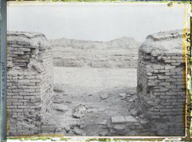 Image représentant La cour dallée du temple E-Dublal-Mah