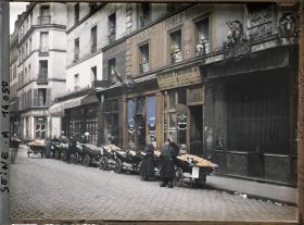 Image représentant Des marchandes d'oranges, rue Basfroi
