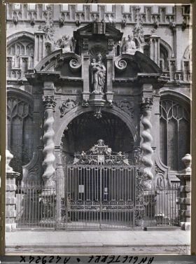 Image représentant Portail principal de l'église Sainte Marie